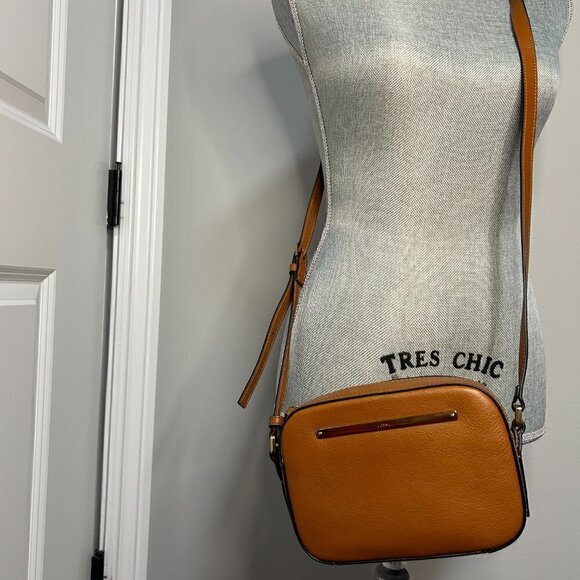 Fossil Liza Camera Bag - Saddle NWT - Picture 2 of 5